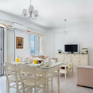 Pernari Apartment